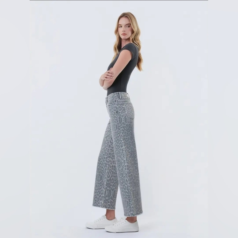 High Rise Grey Leopard Print Crop Wide Leg Jeans - Picture 3 of 4